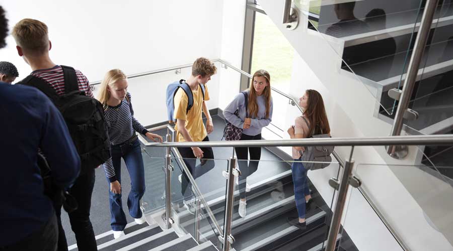 Schoonmaak scholen